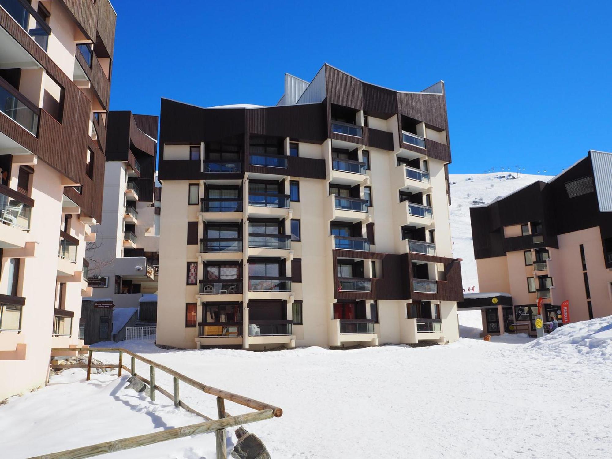 Appartement Montagne Renove - Balcon, Parking, Proche Pistes, Commerces Et Navettes - Fr-1-344-800 Saint-Martin-de-Belleville Luaran gambar